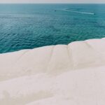 Weiße Klippen der Scala dei Turchi am Meer