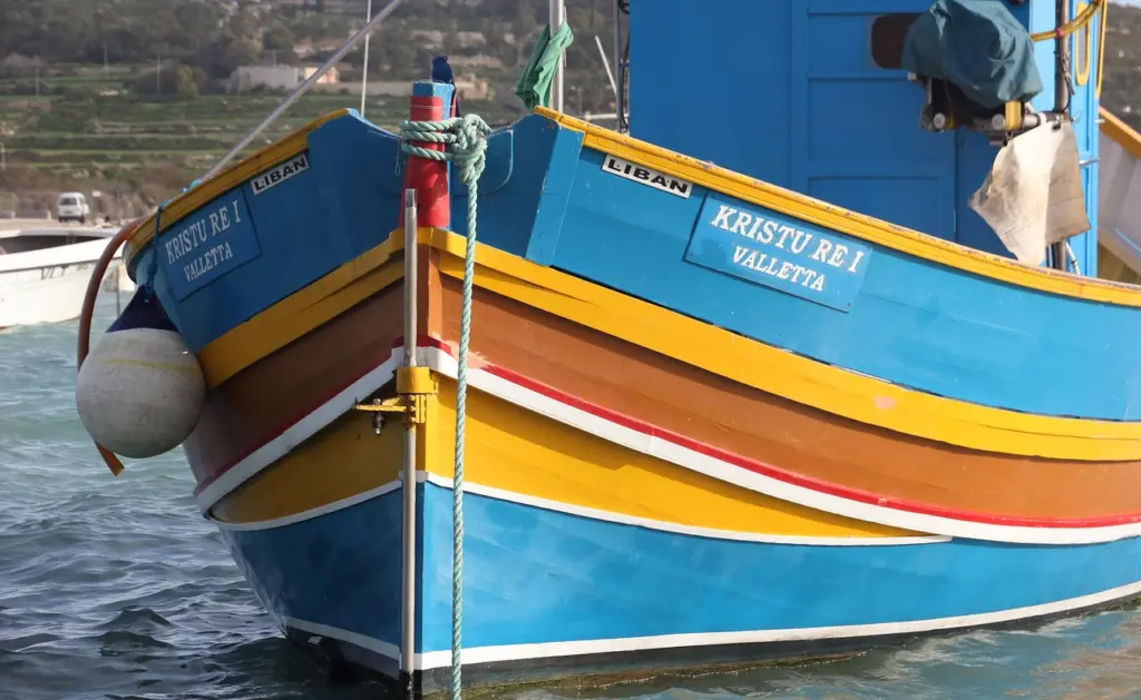 Fischerboote im Hafen von Marsaxlokk, Malta